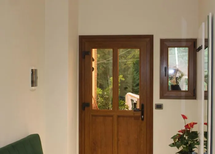 Nestly Affittacamere 3*